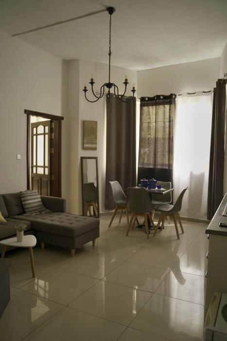 Esperjenza Apartment St Julians