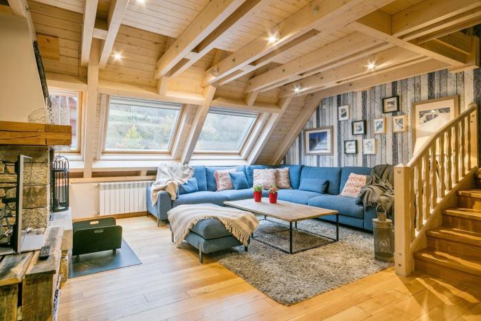 Luderna - Tríplex Tuc dera Salana