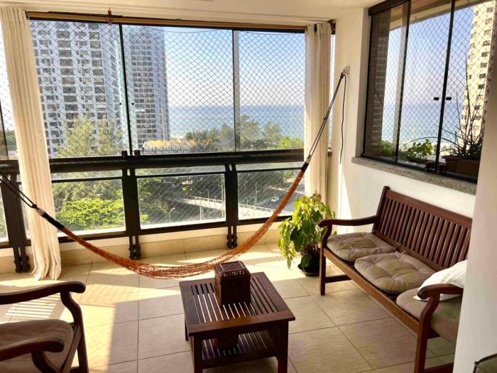 Belíssimo Apartamento Beira Mar em Ótima Localização