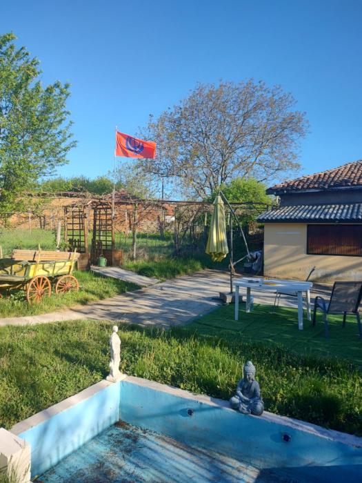 2 Bed Villa - Sleeps 7 - Private Garden - Parking