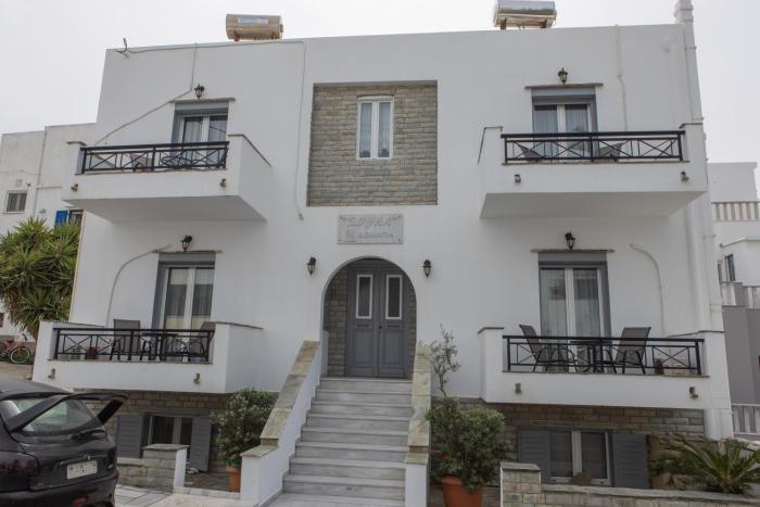 Soula Rooms Tinos