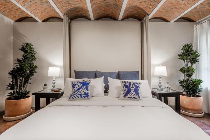 Casa Tranquilo, 4BR Home by Rosewood with Hot Tub