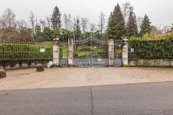 appartamento con giardino a 2 minuti dal lago