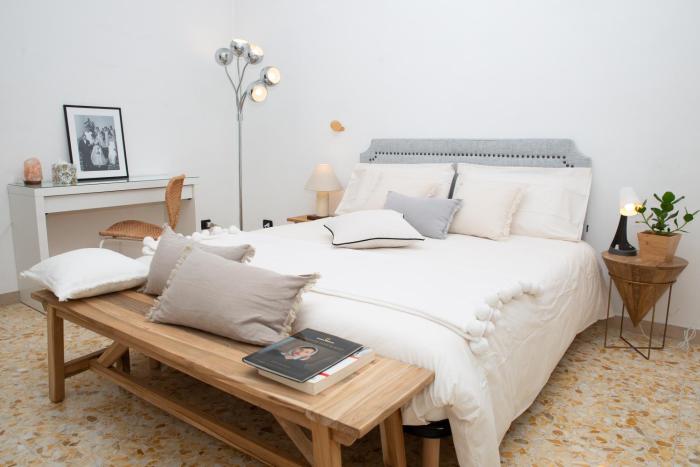 Mia Ginger, Stazione Trastevere vicinanze