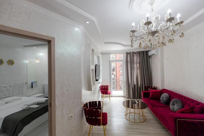 1BR Apt in the center of Batumi