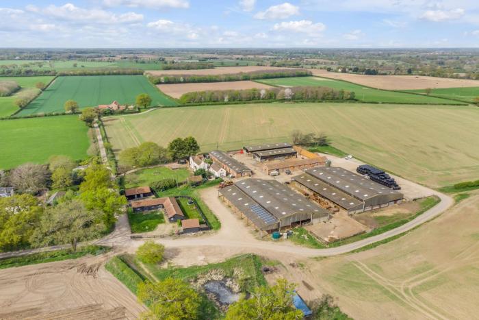 Cozy Farm Stay In Norfolk W Parking