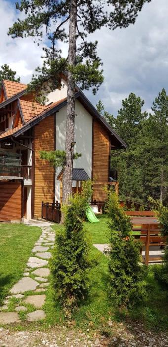 Apartmani Sredojevic