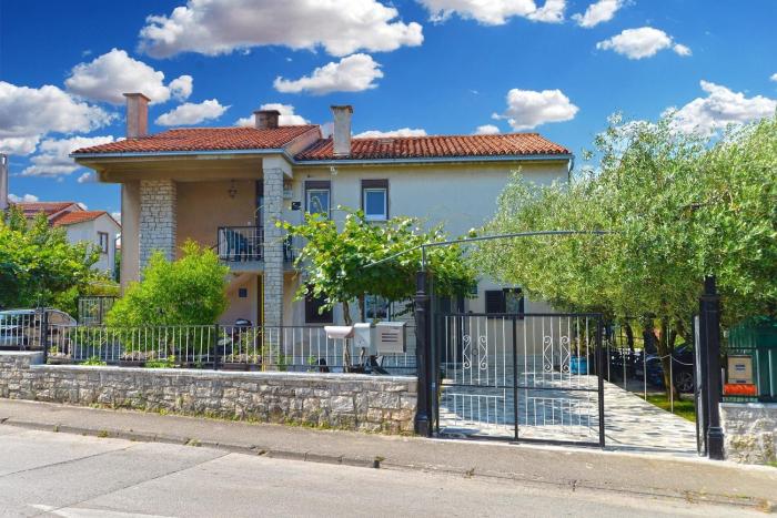 Ferienwohnung für 6 Personen ca 70 qm in Pula, Istrien Istrische Riviera