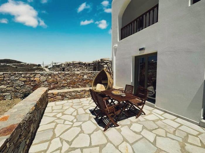 Captains Villa - Sea Serenity in Folegandros