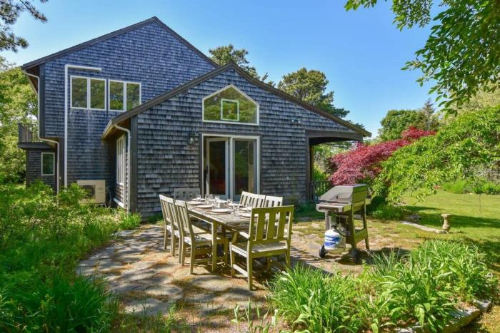 Steps to Skaket Beach