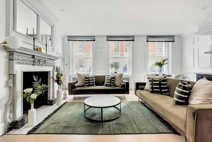 Welcome London - Stay at The Piazza!