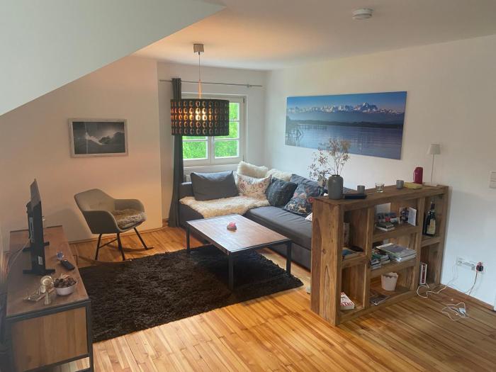 Dachgeschoss Wohnung mit Traum Bergblick