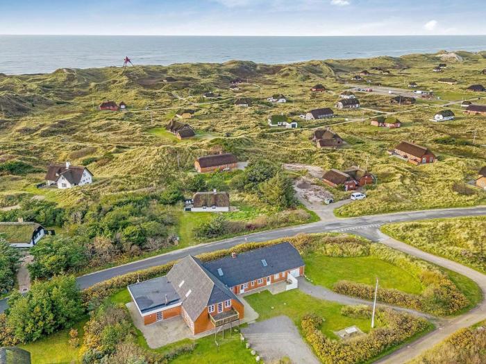 Holiday home for 22 guests