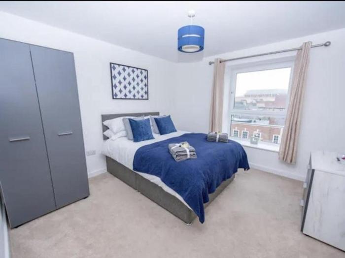 1 Bed Flat - Sleeps 2 - Parking - Wifi