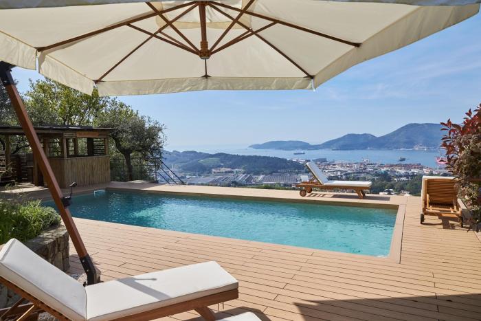 Idyllium Relais- Countryside Villa with Panoramic Pool and Breathtaking Sea Views