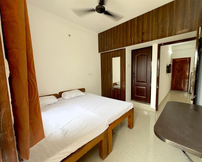 Sishya Hotels & Service Apartment Thoraipakkam, Chennai OMR, IT Expressway