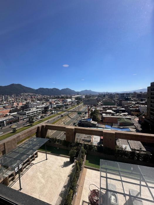 U-GO Edificio Manzana 3 al lado del Movistar Arena, el Camping y parque Simon Bolivar