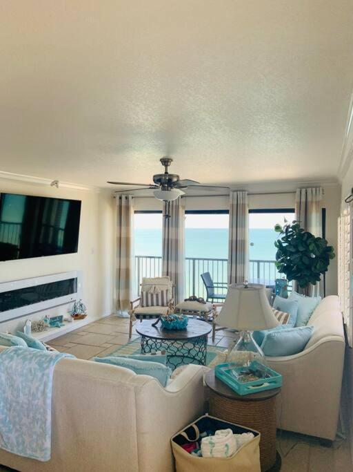 Ocean Sands Premier Condo, Beach Front!