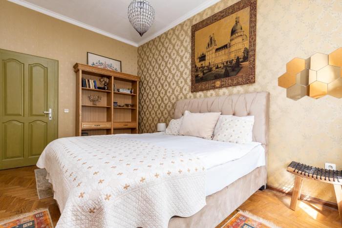 In the heart of the Old Town VIP Apartment