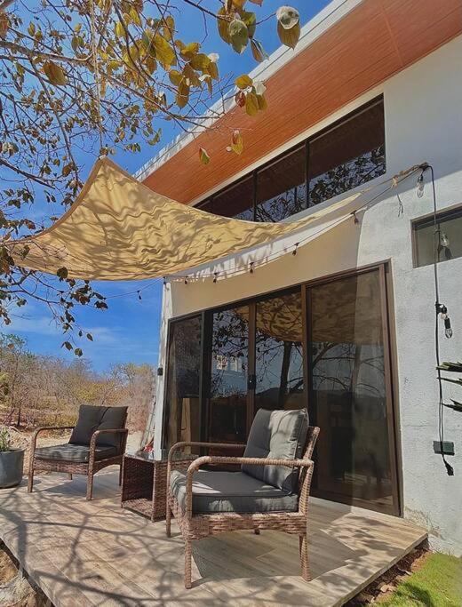 Cozy Cottage Hilltop near Conchal - Casa Vala