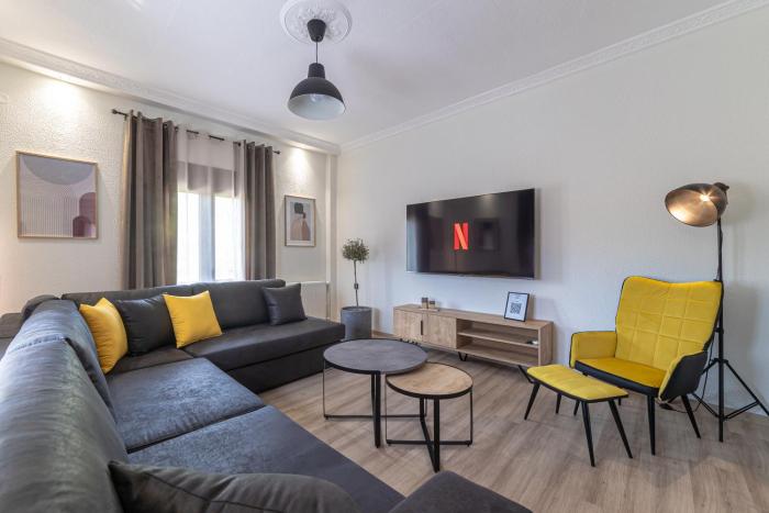 Arados family Residence