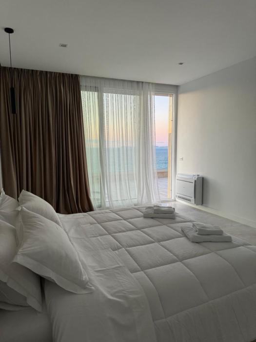 Sara Beach House