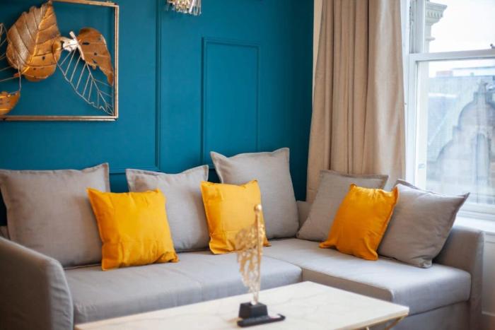 Stunning One bed with parking in City Centre