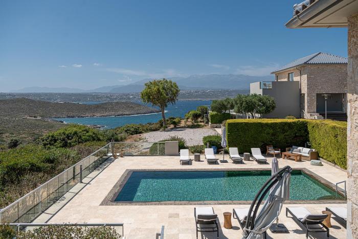 Mediterranean villa Seaview privet pool