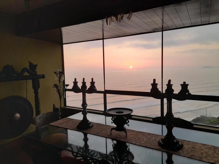 Black Shark Apartments