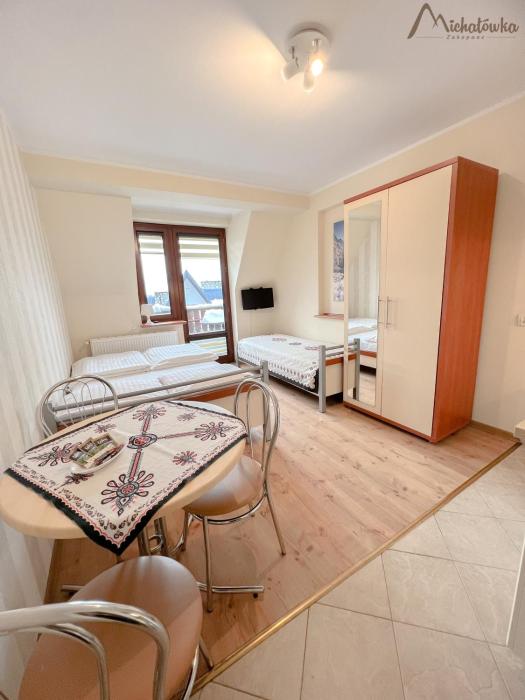 Pokoje u Zbyszka w Willi Michałówka