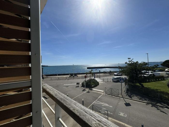 ROSEMARINE - APPARTEMENT CONCARNEAU VUE MER 2 adultes2enfants