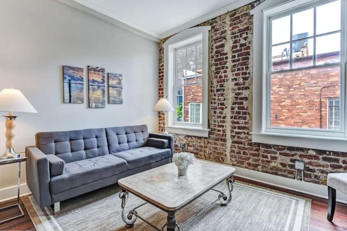 Loft steps from River Street and City Market