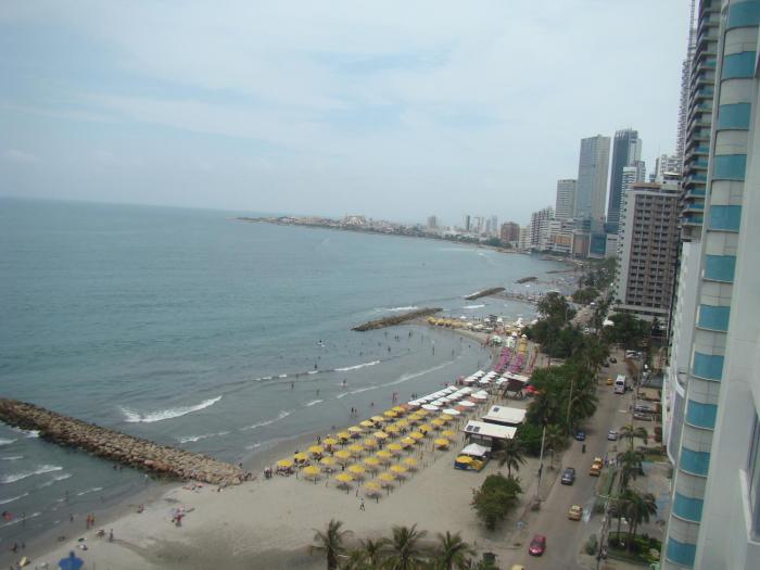 Apartamento , vista a la ciudad antigua y playa