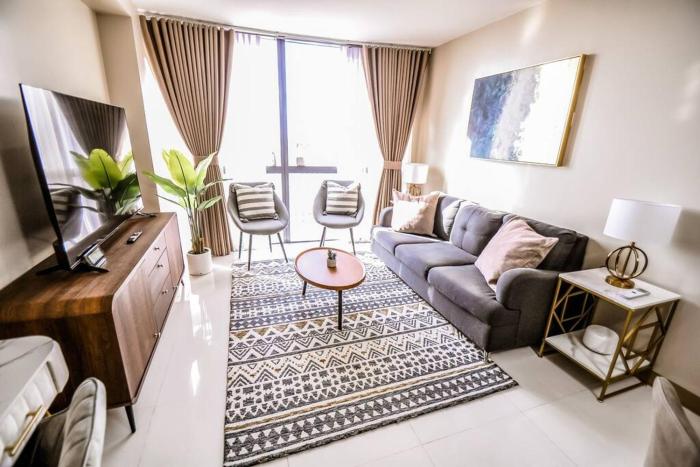 New Modern Luxurious 2Bedroom in Eastwood