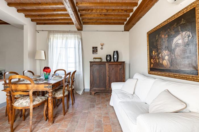 Residence La Mandolata Apartments W Pool & Parking!