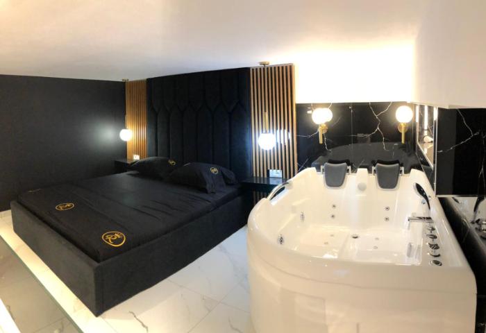 Rent Room 4 Rolandi Apartments