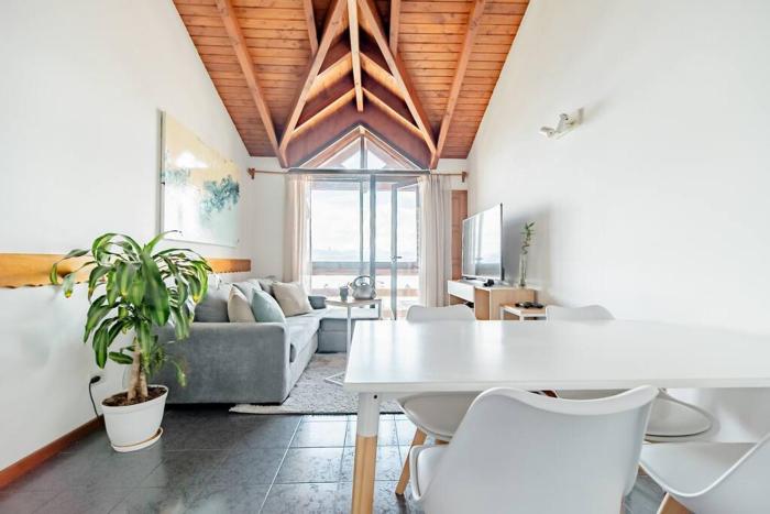 Dpto centrico con vista al lago