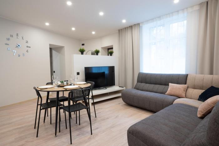 Friends and Family Vacation Apartments