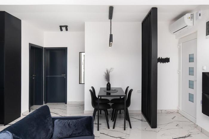 Blue Trail Apartment