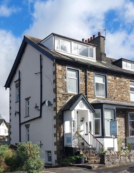 Invergarry Room Only Guest House For Adults