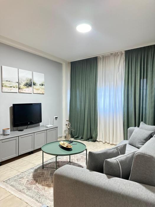 Pazari i Ri: Central Cozy Stay