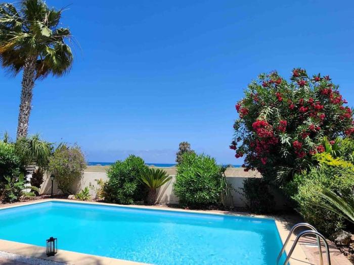 Budget Escape to the seaside