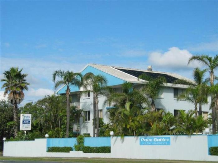 Comfy Unit in Palm Gables Palm Beach!