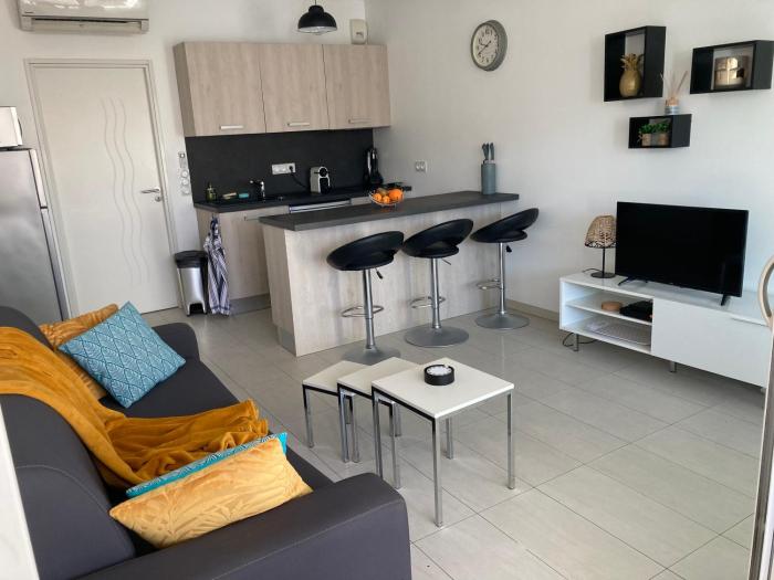 AppartCalvi, 200 m de la plage de la Pinède, WIFI gratuit