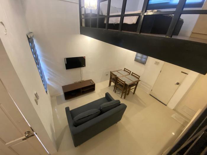 Transient in San Antonio Zambales can accomodate Island Hopping