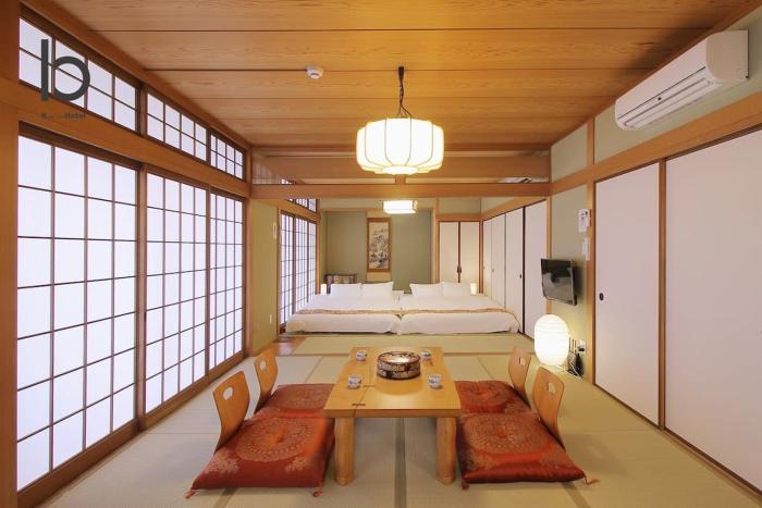Hanagin by b hotel - 3 Bedroom Japanese apartment for 11 people 201