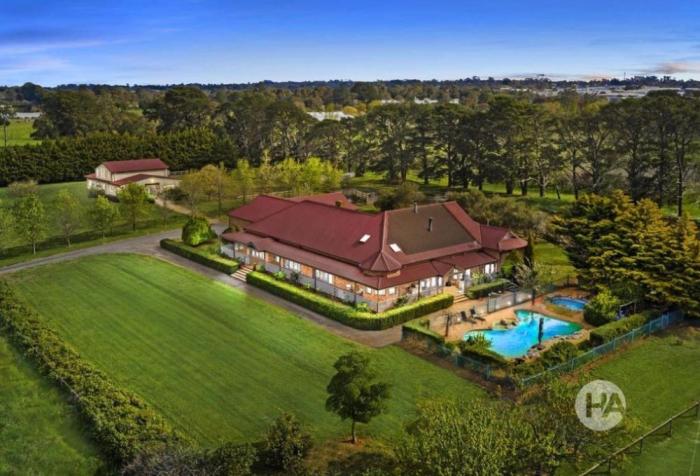 Peninsula Majestic Farm Retreat 5bd 3Bth Solar Salt Pool Gas Heated Spa and Fire