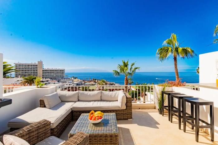 2 Bedroom Apartment - Terrace & Sea View - Los Gigantes