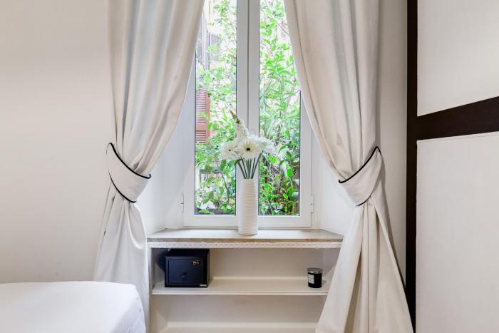 New Sistina Suite - Your Italian Holidays