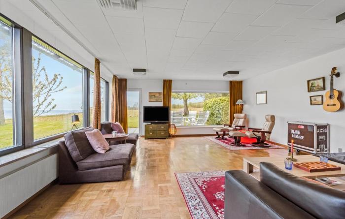 Lovely Home In Hesselager